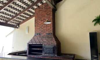 Imagem 5: Espaço de eventos a venda