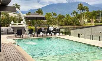 Imagem 3: CASA DE CANAL REFORMADA COM 3 VAGAS NÁUTICAS NO PORTO BRACUHY O NOVO ALTO PADRÃO DE ANGRA