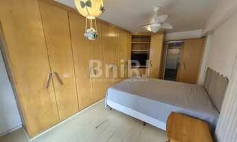 Imagem 3: Av. Lucio Costa - Aquabella- 3 quartos original 4 quartos