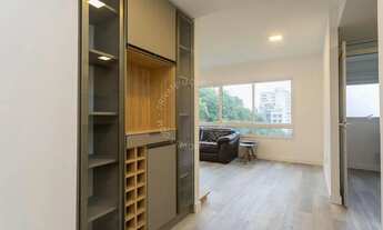 Imagem 3: Apartamento semimobiliado para alugar no Moinhos de Vento com 2 quartos (2 suítes