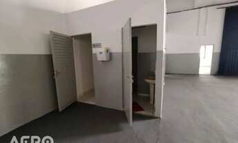 Imagem 5: Barracão com 700m2 plano