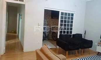 Imagem 4: Casa à venda com 4 dormitórios no Bairro Parque Anhanguera Industrial em Ribeirão Preto