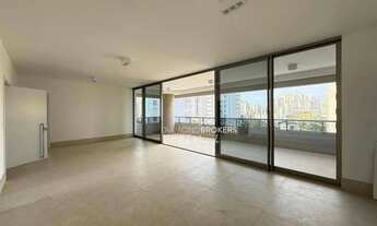 Imagem: Apartamento com 4 dormitórios, 208 m²