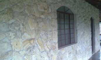 Imagem 2: Fazenda/Sítio/Chácara para venda possui 12000 metros quadrados com 4 quartos