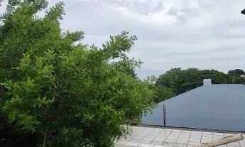 Imagem 5: Casa em Porto Alegre, no bairro Espírito Santo, com 3 dormitório(s), e 3 banheir