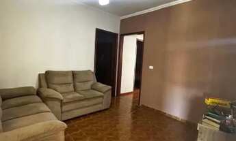 Imagem 2: Casa com Edículas à Venda na Vila Mathiensen, em Americana