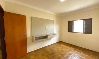 Imagem 7: Térrea para aluguel tem 170 metros quadrados com 4 quartos em Centro - Monte Carmelo - MG