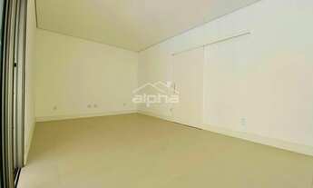 Imagem 6: Nova no Alphaville 1