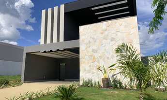 Imagem 2: Linda casa em condomínio, com 150 m2 sendo 3Q, 3 suite, Piscina, Terras Alpha 2 Senador Ca