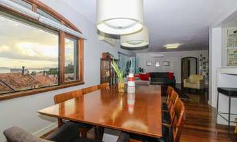 Imagem 6: Porto Alegre - Casa Padrão - Tristeza