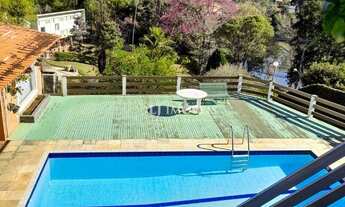 Imagem 2: Casa com 3 dormitórios à venda, 242 m² por R$ 1.800.000 - Nogueira - Petrópolis/RJ
