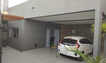 Imagem 2: Excelente Casa na Laje no Setor Militar com Lote de 220m²