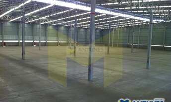 Imagem 5: Alugue galpão em condomínio Prazeres com 1.734 m², possui plataforma