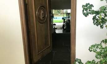 Imagem 6: Casa com 4 Quartos sendo 3 Suites dentro de 600m² à Venda no JD. GUEDALA