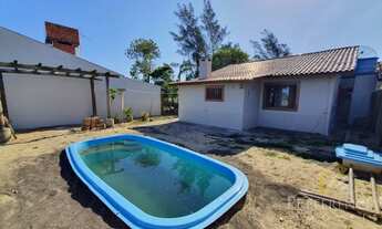 Imagem 4: Casa e Sobrado de 3 dormitórios à Venda - Xangri-lá