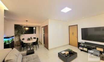 Imagem 3: Apartamento à Venda - Sagrada Família, 3 Quartos, 92 m²