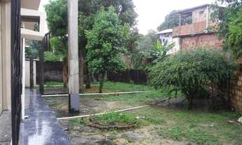 Imagem 3: Sobrado para venda possui 234 metros quadrados com 4 quartos em Petrópolis - Manaus - AM