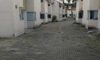 Imagem: VENDO casa em condomínio fechado