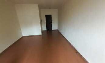 Imagem 2: Conjugado amplo na Várzea, bairro do centro de Teresópolis, região serrana do Rio de Janei