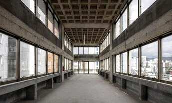 Imagem: Sala Comercial à Venda, 334 m² por R$