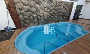 Imagem 6: Sobrado no bairro Jardim Botânico com três suítes