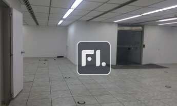 Imagem 2: Conjunto, 133 m² - venda por R$ 1.320.000,02 ou aluguel por R$ 6.800,00/mês - Itaim Bibi