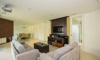 Imagem 2: Apartamento à venda, Vila Suzana, 193m², 3 suítes, 4 vagas!