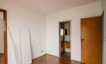 Imagem 5: Apê com 102m² na Vila Ipojuca - SP com 3 dormitórios (1 suíte), 2 banheiros e 2 vagas de g