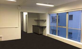 Imagem 3: Oportunidade Conj comercial 100m² para locação, com 2 banheiros e 4 vagas- Edf Bourbon, HI