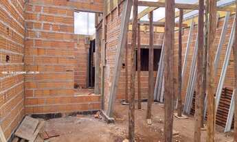 Imagem 2: Casa para Venda em Londrina, COLUMBIA, 3 dormitórios, 1 suíte, 2 banheiros, 1 vaga