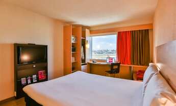 Imagem: Flat Ibis Congonhas, 100 Pool, aeroporto