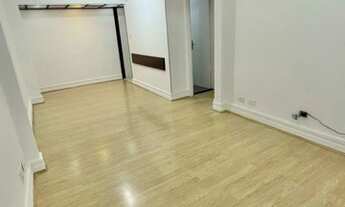 Imagem: 3 dormitórios, 2 vagas, 2 banheiros, área