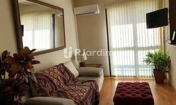 Imagem: Flat para alugar com 2 quartos, 2 suítes