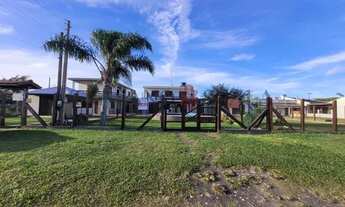 Imagem 6: Sobrado para venda tem 290 metros quadrados com 4 quartos em São Pedro - Arroio do Sal - R