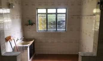 Imagem 2: ALUGO CASA COM 3 QUARTOS