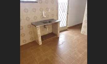 Imagem 3: Kitnet/conjugado para aluguel possui 35 metros quadrados com 1 quarto/sala