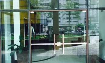 Imagem 3: Apartamento com 1 dormitório para alugar, 33 m² por R$ 2.427,72/mês - Centro - Curitiba/PR