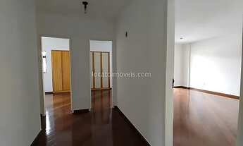 Imagem 5: Ref.: 3014 - Apartamento com Três Quartos- 1 Suíte- 2 Vagas de Garagem- Centro