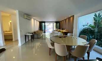 Imagem: Casa de condomínio para venda com 600 metros