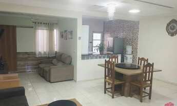 Imagem: Jacareí - Casa Padrão - Parque dos Principes