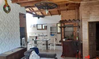 Imagem 3: Ótimo local, casa de alvenaria estilo rústico, em Bal. Barra do Sul (SC)