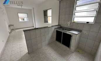 Imagem: Kitnet a uma quadra da praia Boqueirão