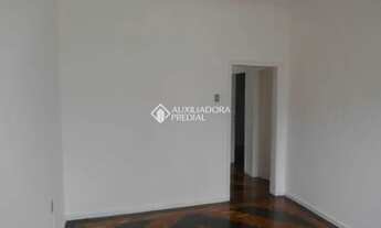 Imagem 3: PORTO ALEGRE - Casa Padrão - Partenon