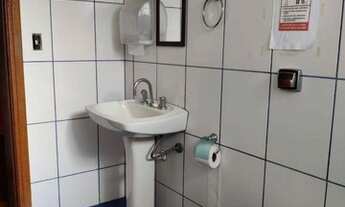 Imagem 6: Casa com 4 Suítes sendo uma máster com banheira à venda, 600 m² por R$ 3.180.000 - Parque