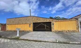 Imagem 2: Casa com 5 dormitórios à venda, 350 m² por R$ 1.200.000,00 - Vera Cruz - Mongaguá/SP