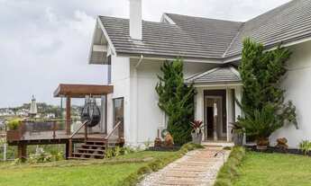 Imagem: Casa no bairro Vale das Colinas em Gramado!