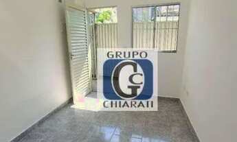 Imagem 3: Casa com 2 dormitórios, sala, cozinha, para alugar, 50 m² por R$ 900/mês - Jardim Piritub