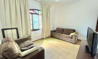 Imagem: Casa em Praia Grande na Guilhermina, sendo