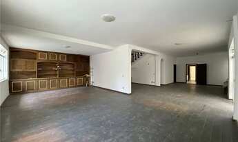 Imagem 4: Casa duplex de 3 quartos no centro, perfil residencial ou comercial