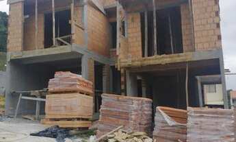 Imagem 5: Ótimo sobrado em construção à venda no Loteamento Jardim Botânico, em Potecas, São José.&l